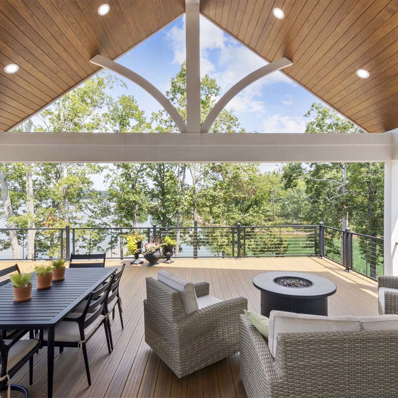 Canopy Cove back deck by Mosteller Construction